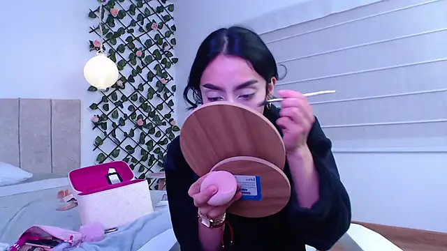 lucyanajoi (F young) - Anal Fuck