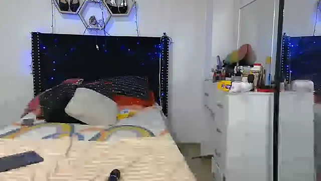 charlotte_077 webcam