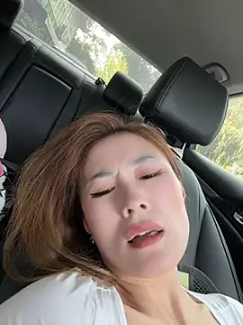 okgirl_23 (F milf) - 本周内完成免费私秀十分钟