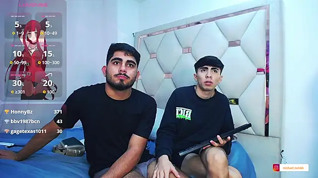 Michael_and_twinkk live webcam show