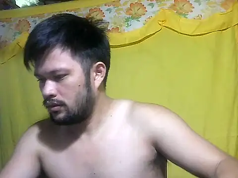 HairyHottestpinoyHandsome webcam