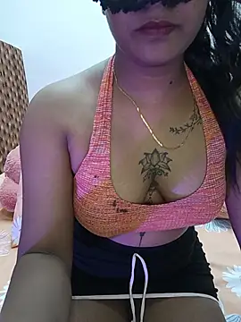 ApzzY__ webcam