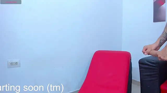 Extreme_Team8 webcam