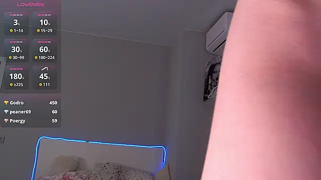 Kellybbface webcam