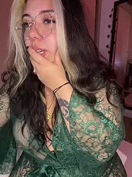 Paulette_Blanche webcam