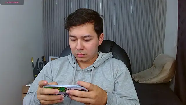 Julian_Smith21 webcam