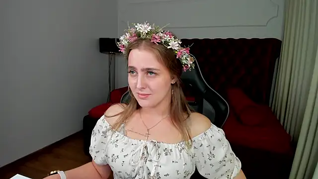 EllaBells webcam