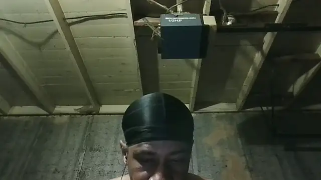 Leo99842 webcam
