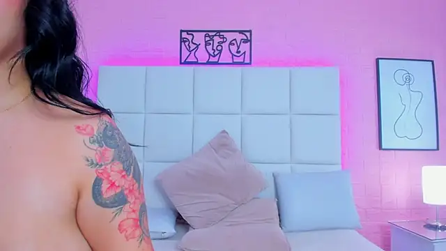 chloe_parker_ webcam