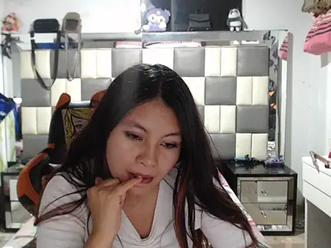 meegaan1919 webcam