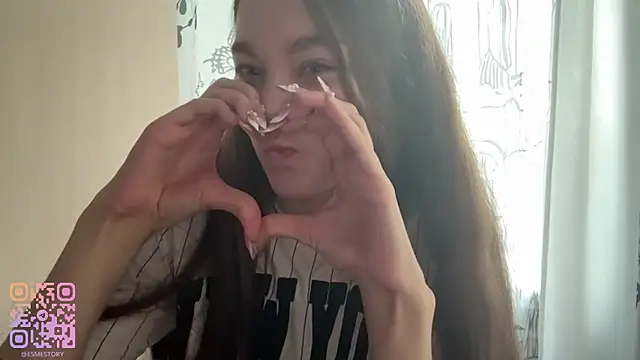 EsmeBlissme webcam