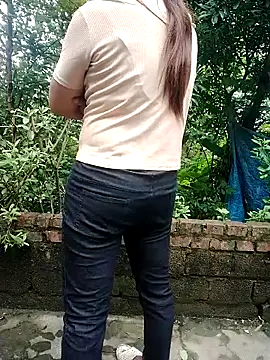 Diana_hi webcam