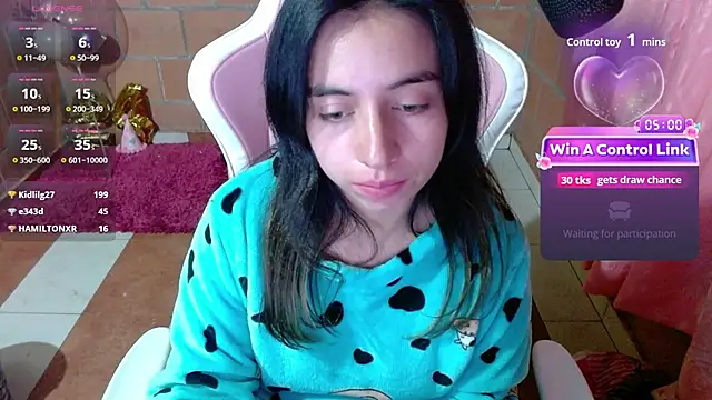 maggie_fox3 (F young) - SHOW CUM