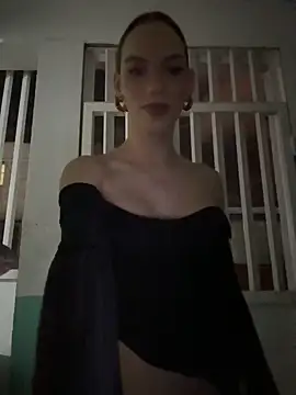carlita_cute (T young) - Stroke my dick until cum