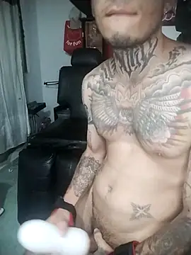 stivwar (M young) - I'll show you my big cock 🍆💦