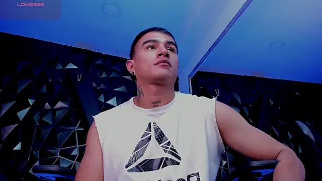 liamdeeps (M young) - show dick