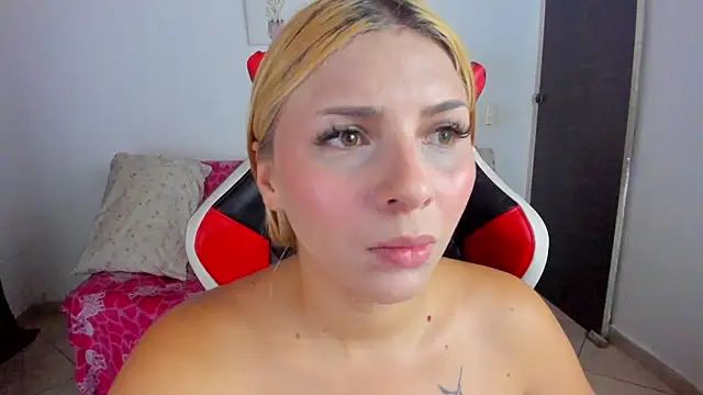 lana-rosse webcam