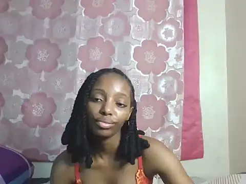 CUTE-MESSY live cam on StripChat