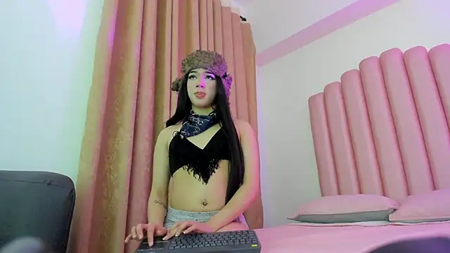 Lana_fox01 live cam on StripChat