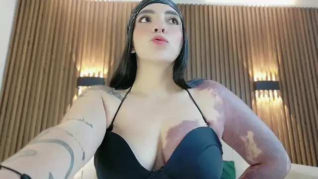 Dirty__Vanell webcam