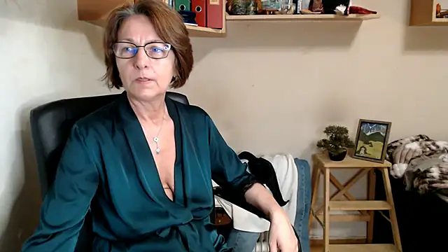 katemodel webcam