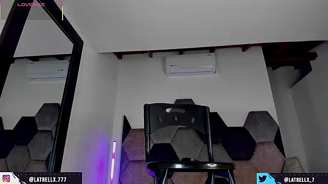 Latrellx7 webcam