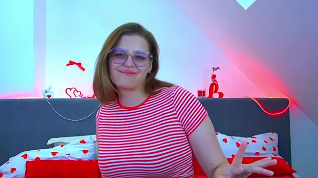 AlexaAvery webcam