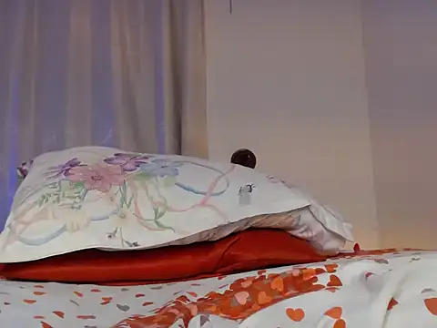 ZoeTracy webcam