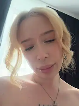 MaryChanXO webcam