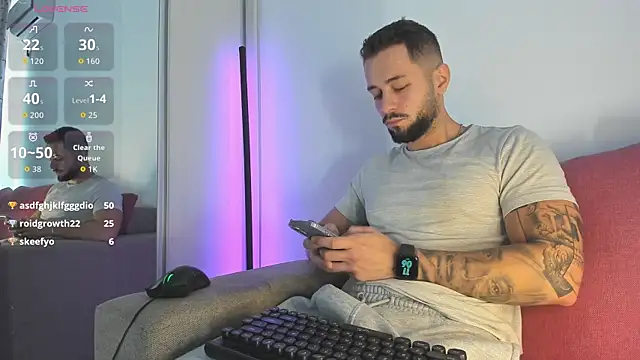 nicholasX1 webcam