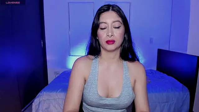 meganwhite3 - MeganWhite3's free webcam - UK Sex Cams