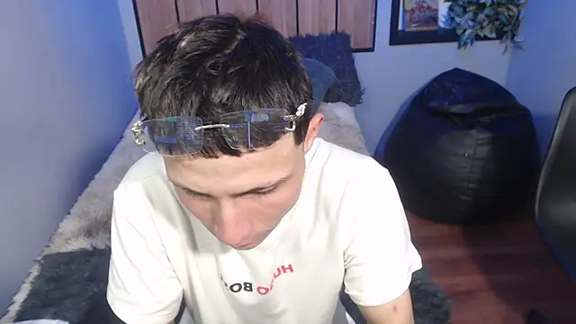 Yao_23 webcam