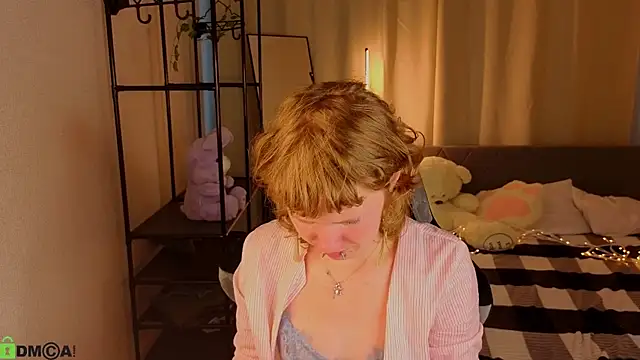 violetdesiree (F teen) - Breast massage