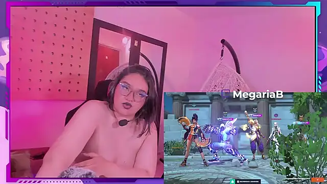 MegariaB live cam on StripChat