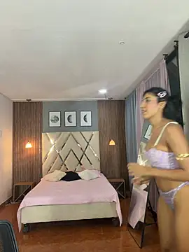 Violet_rousse7 webcam