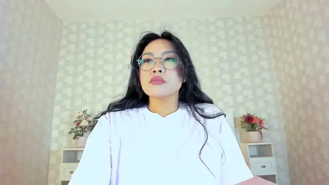 NatsumiHun webcam