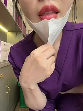 Secretly_masturbating
