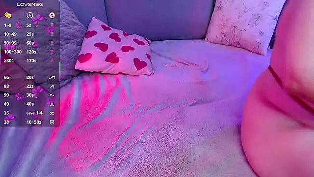 IvyLebelly webcam