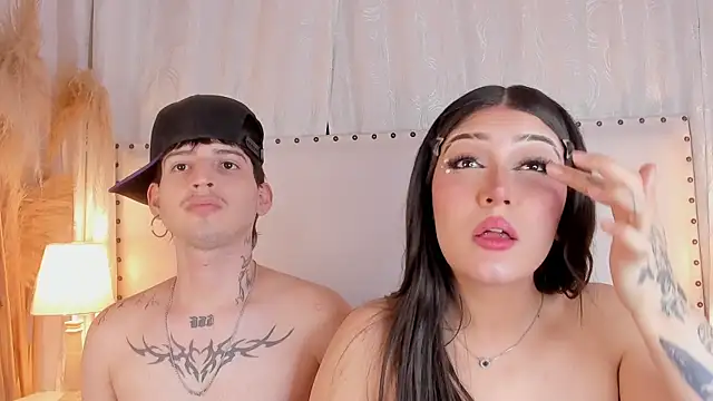 sett_and_gwen webcam