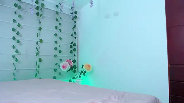 Sarabubbie webcam