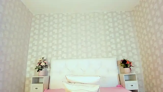 NatsumiHun live cam on StripChat