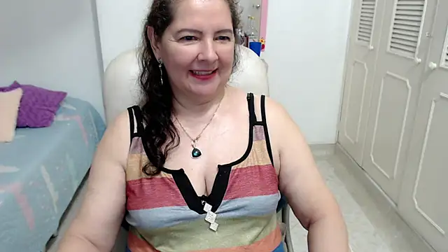 leonela_69 webcam
