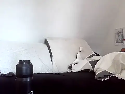 Cambitchboy webcam