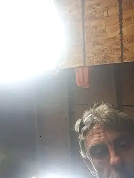 19JaSon83 webcam