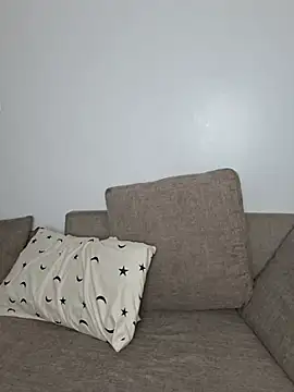 bustytemptress1 webcam
