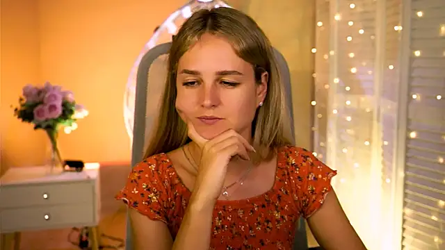 DeboraLarson webcam