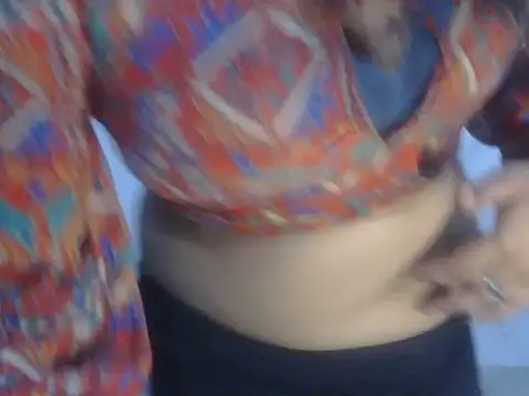 POOJA_199 webcam