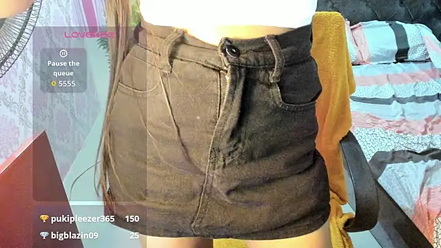 Mica_Jones webcam