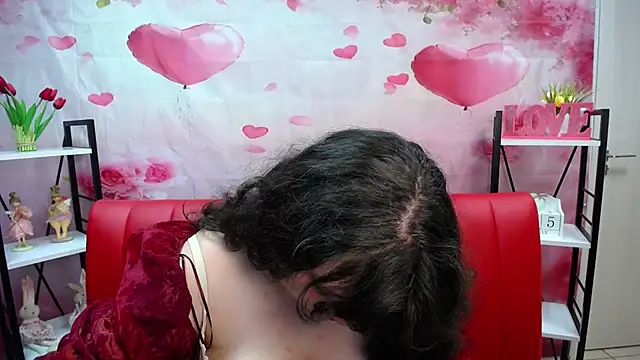 NeonilaLisova webcam
