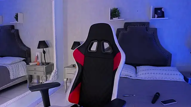 SarahCastro1_ webcam